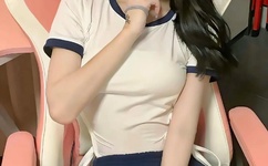 卡一卡二卡三高清乱码网站